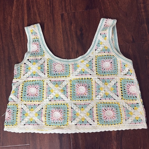 KIRIOUS Los Angeles Crochet crop tank top 100% cotton - Picture 1 of 4